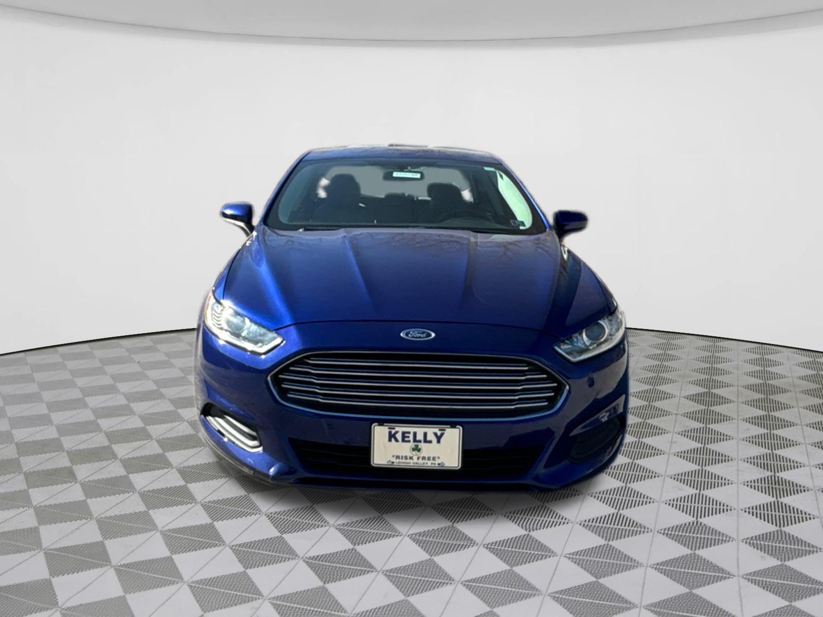 2014 Ford Fusion S 2