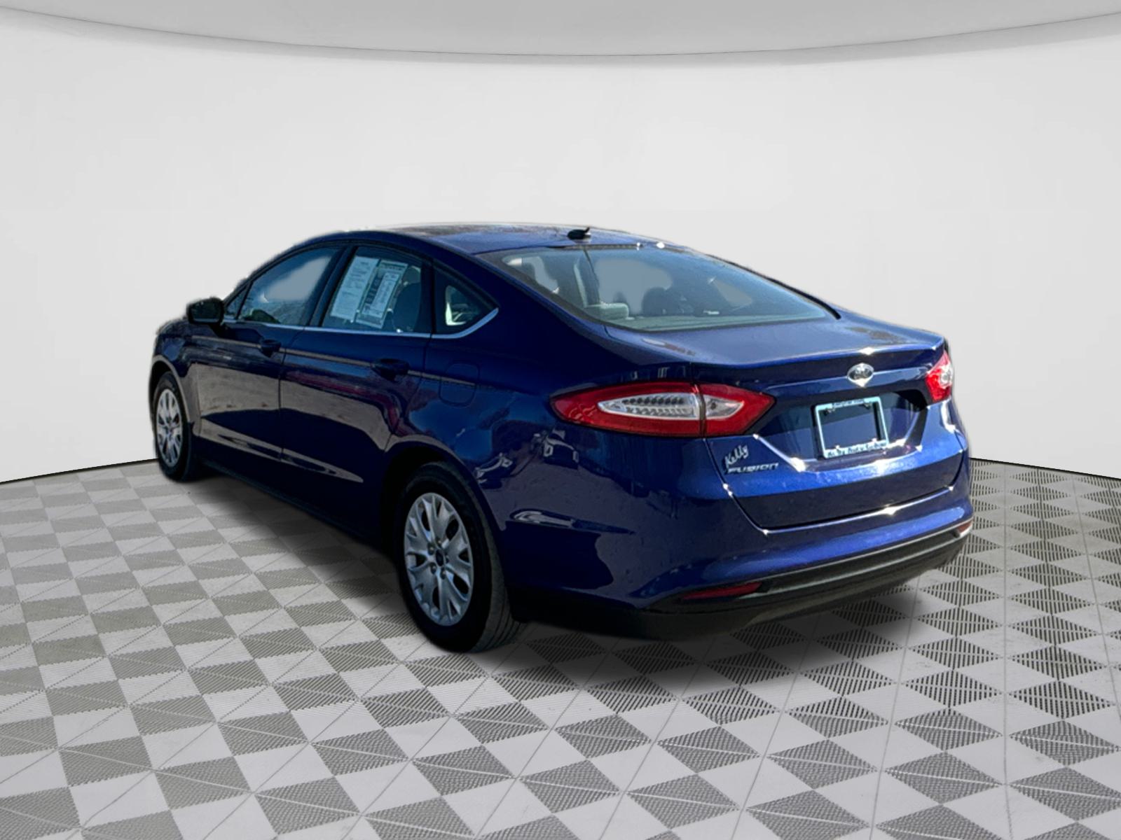 2014 Ford Fusion S 5