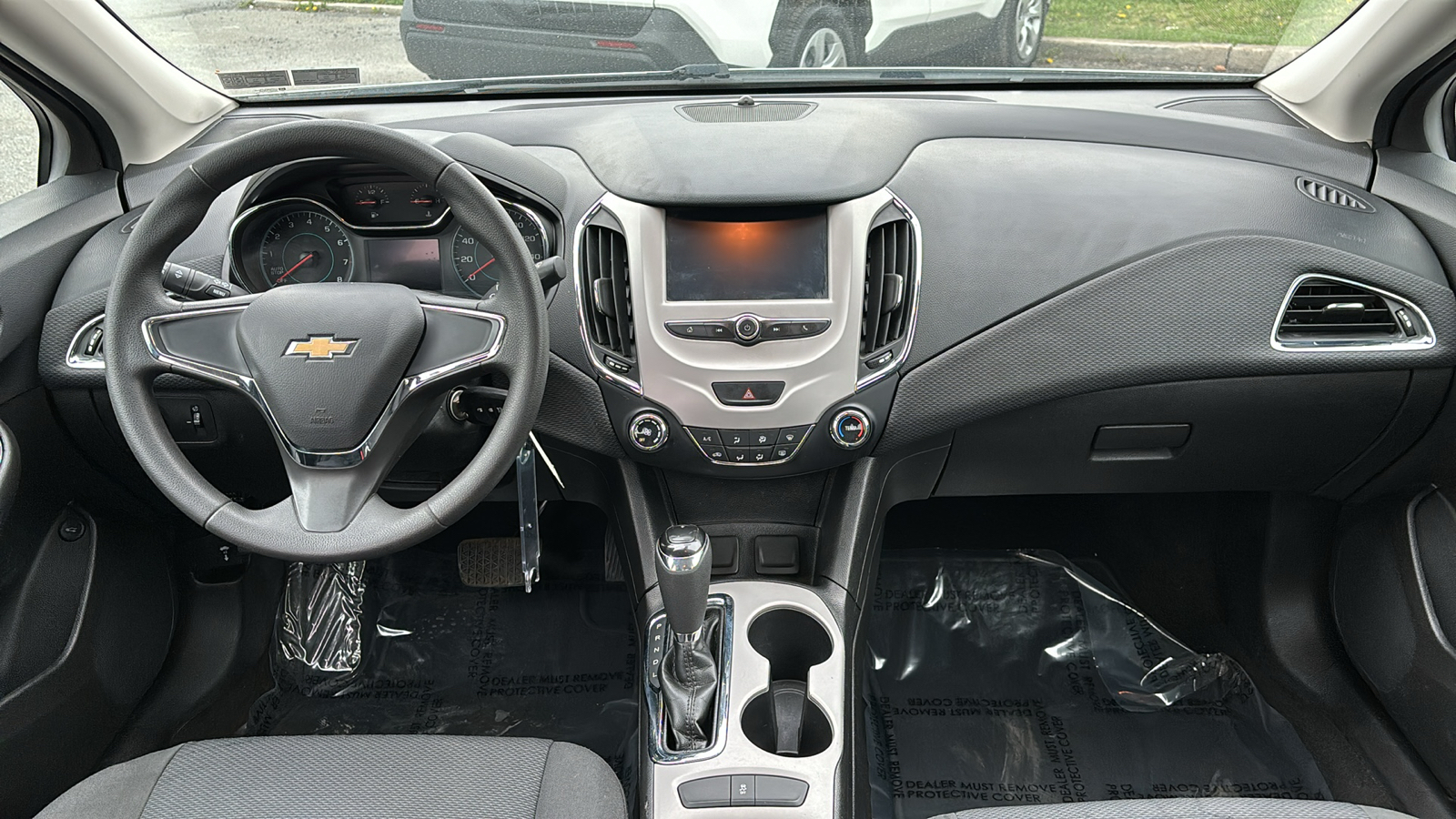2018 Chevrolet Cruze LS 16