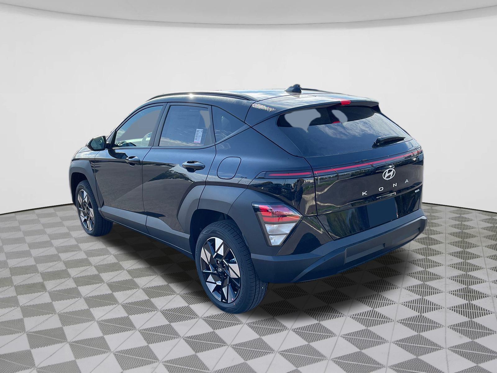 2024 Hyundai Kona SEL 4