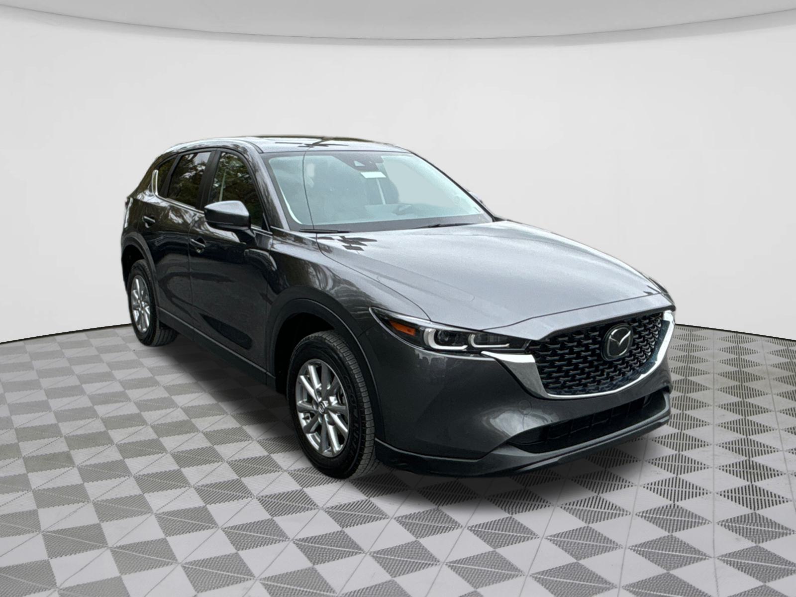 2022 Mazda CX-5 2.5 S Preferred Package 1