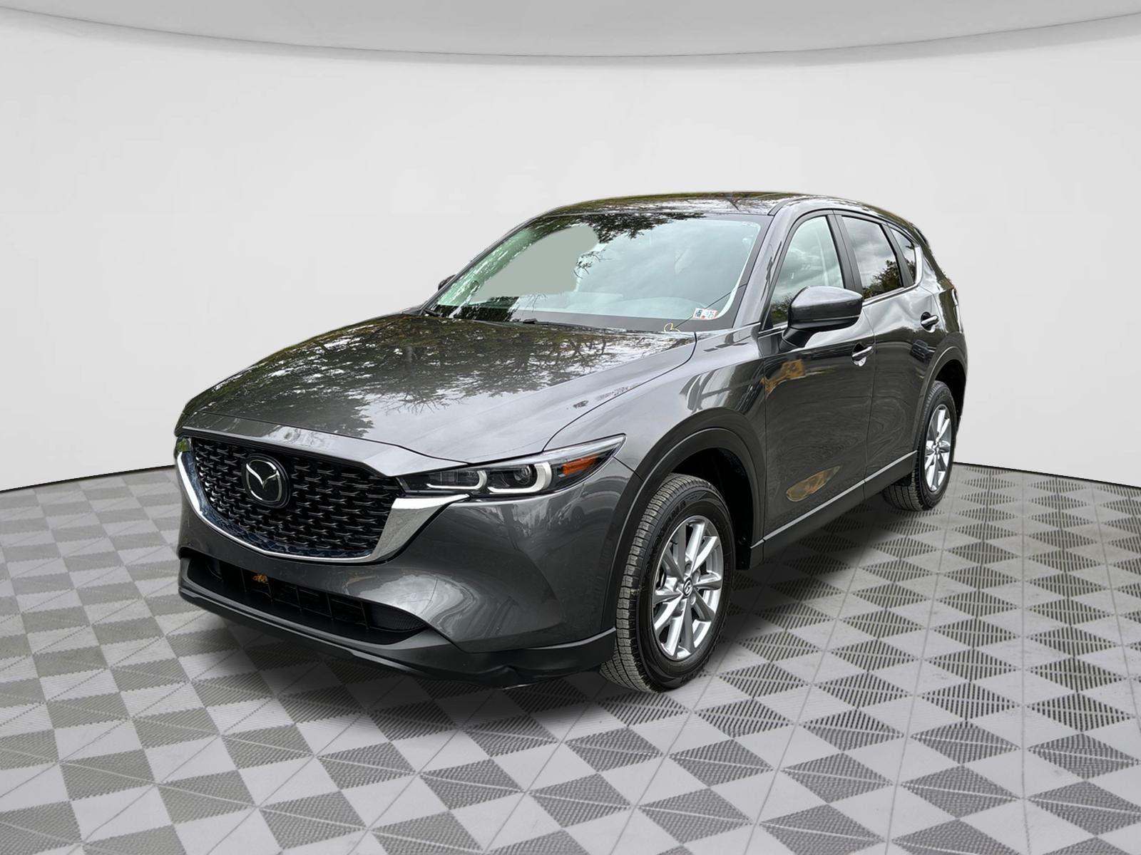 2022 Mazda CX-5 2.5 S Preferred Package 3