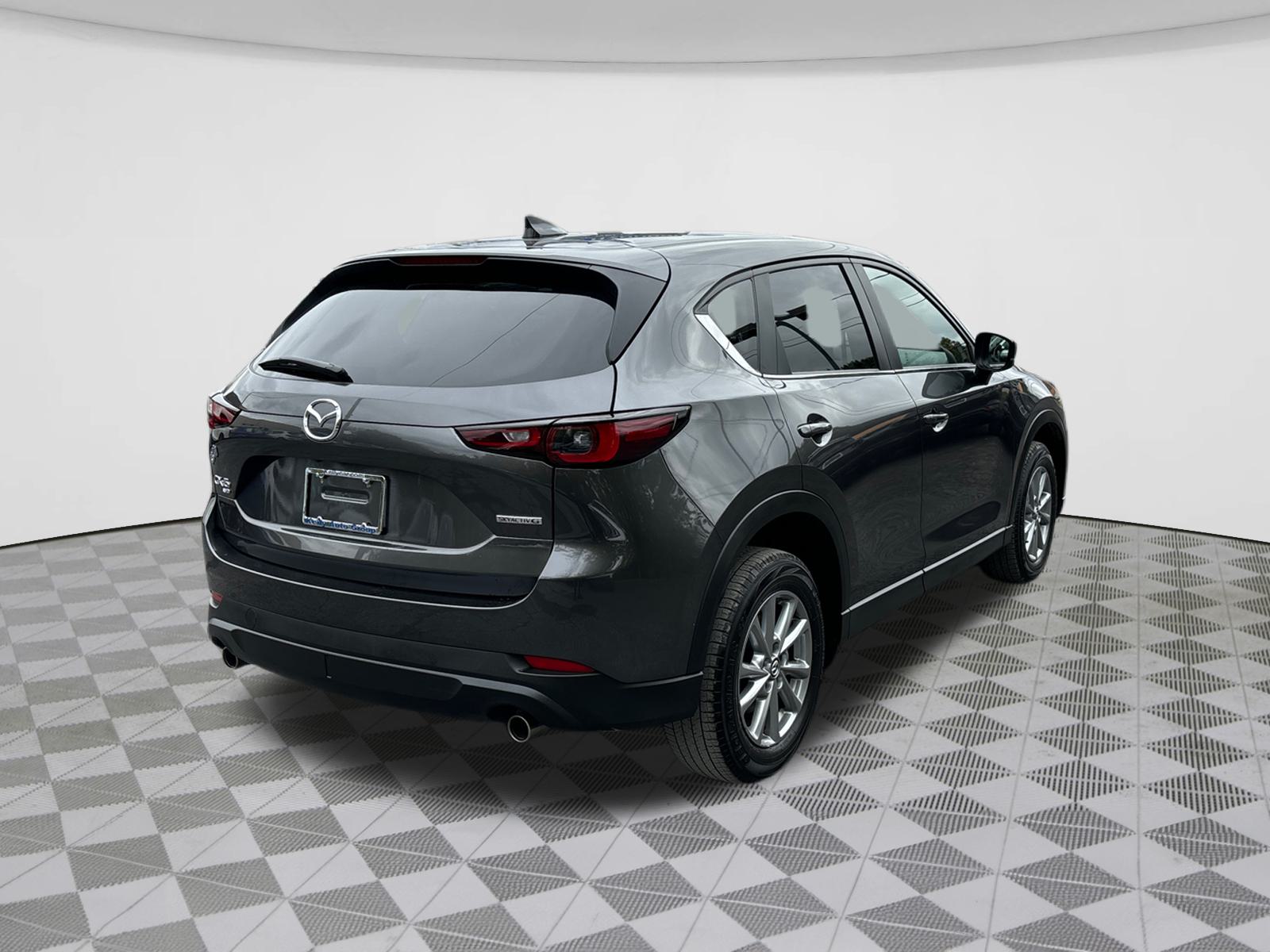 2022 Mazda CX-5 2.5 S Preferred Package 7