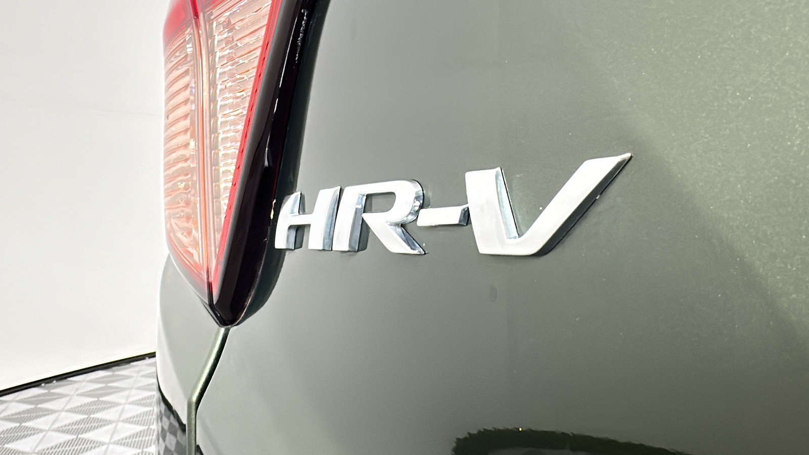 2018 Honda HR-V EX-L 9