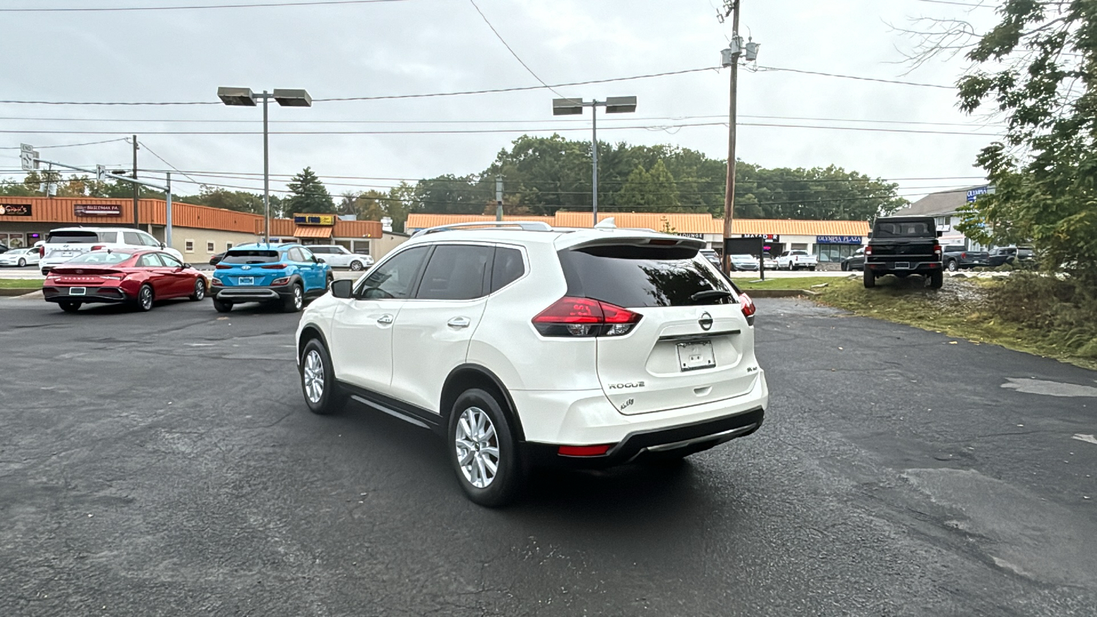 2018 Nissan Rogue SV 5