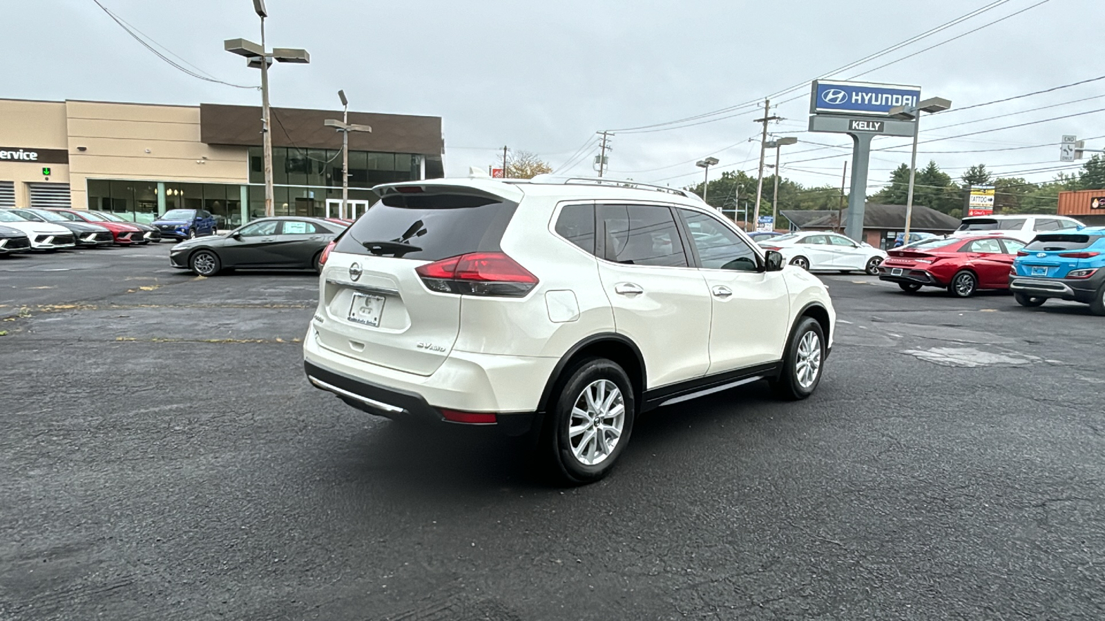 2018 Nissan Rogue SV 7