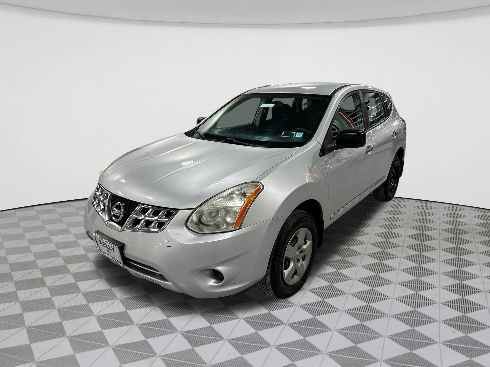 2013 Nissan Rogue S 3