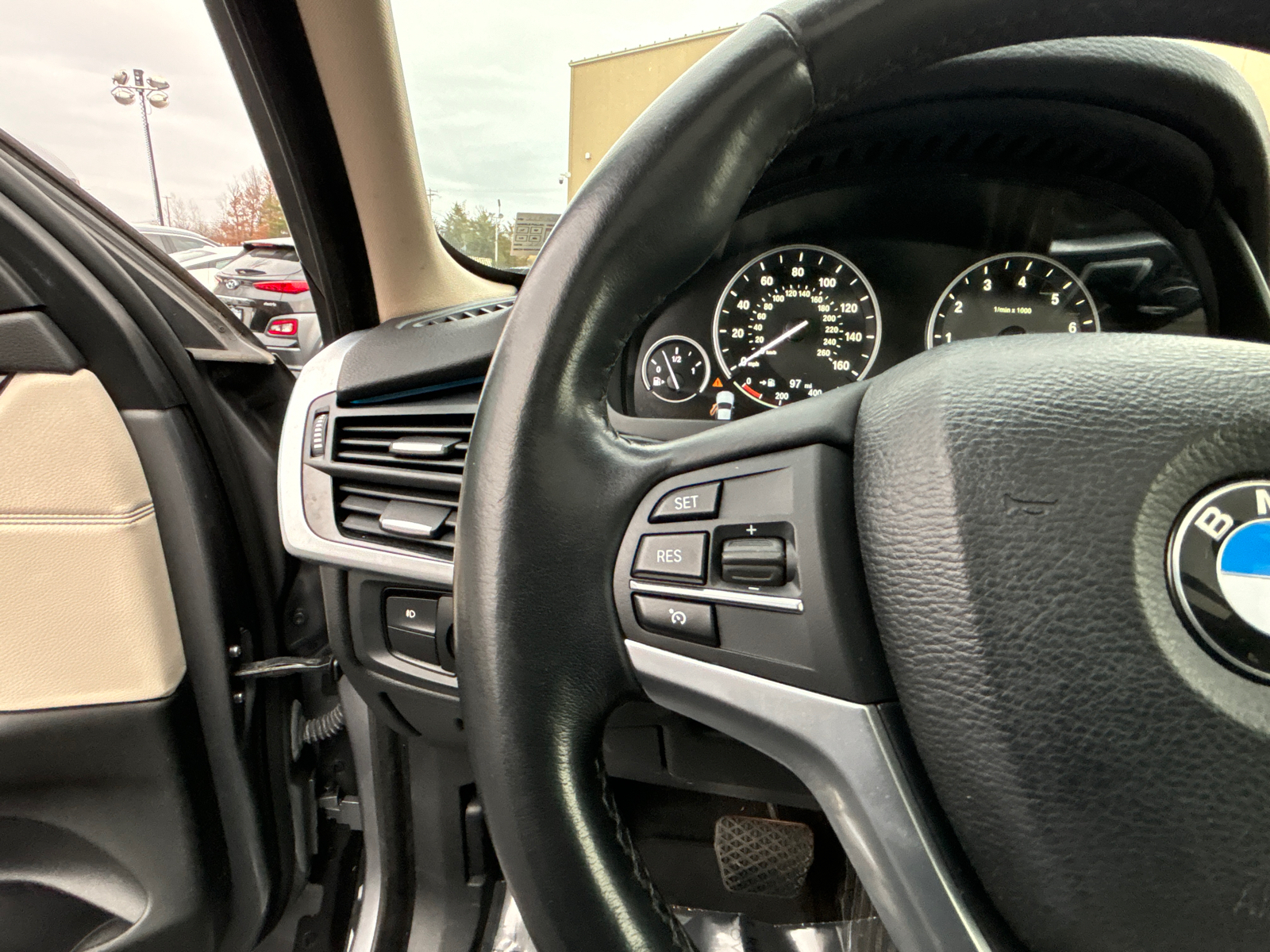 2014 BMW X5 xDrive35i 23