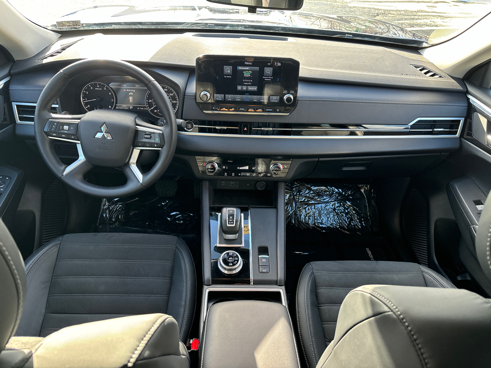 2023 Mitsubishi Outlander SE 19