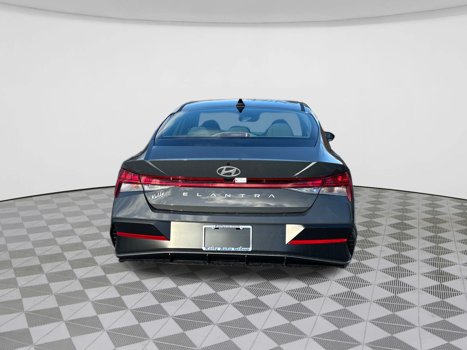 2025 Hyundai Elantra SEL 6