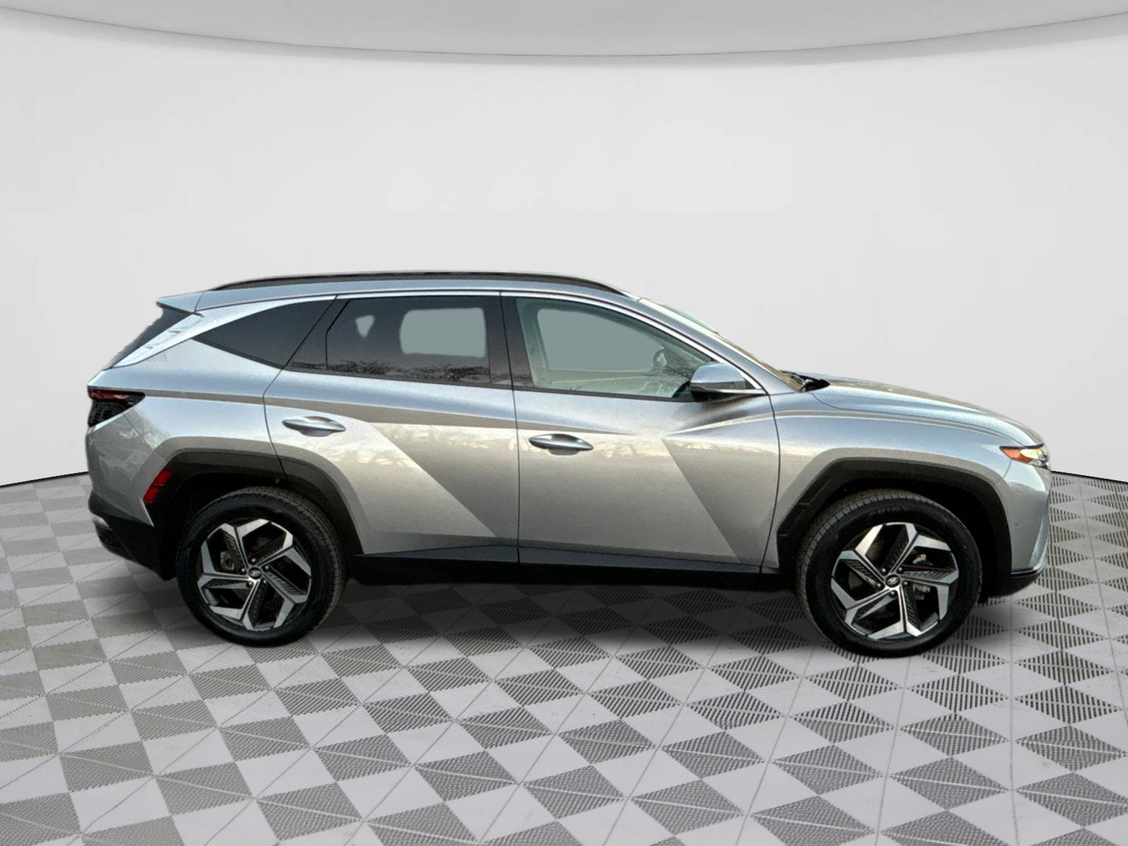 2022 Hyundai Tucson Limited 8