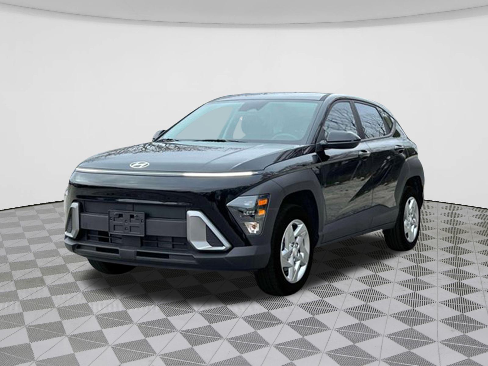 2025 Hyundai Kona SE 3