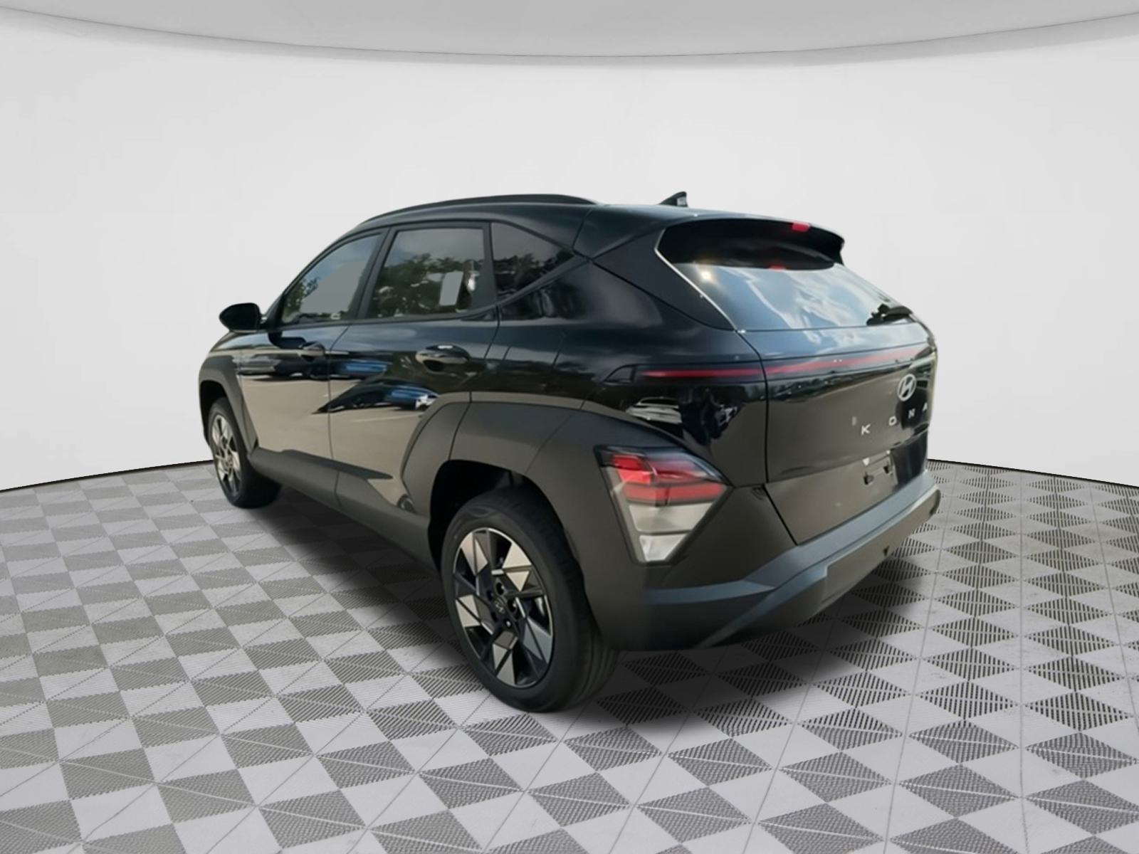 2025 Hyundai Kona SEL 5