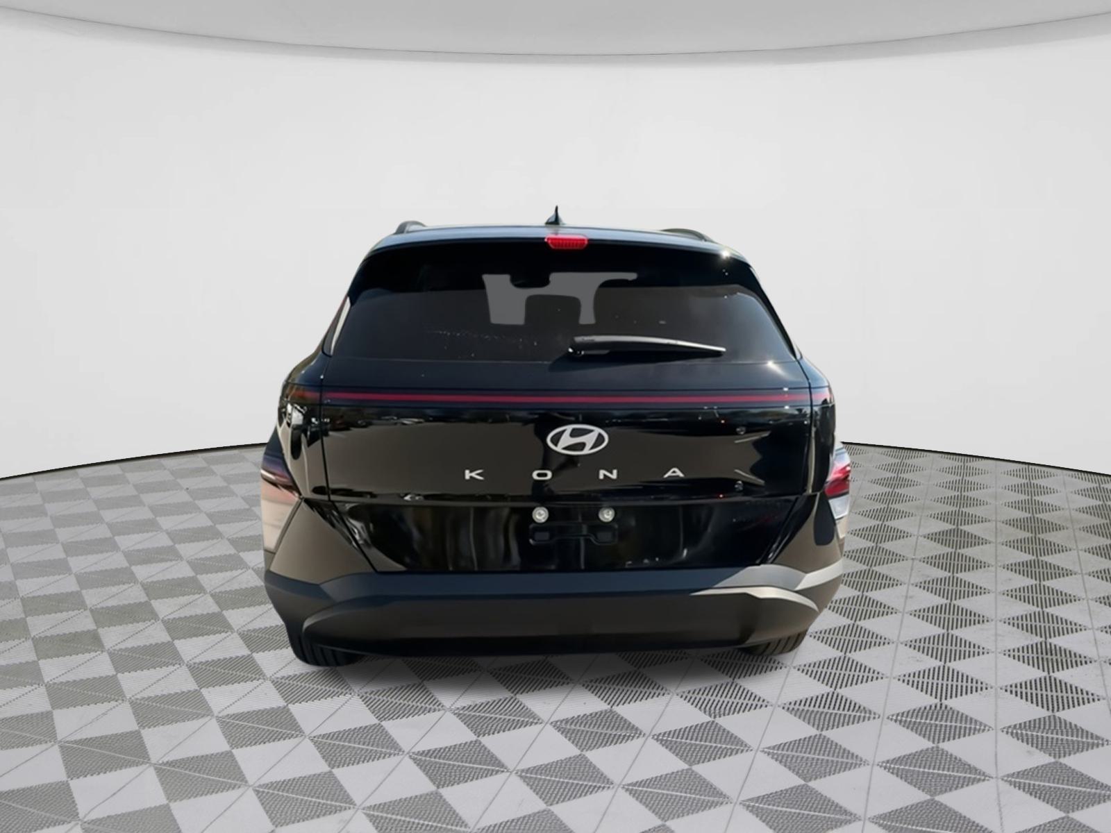 2025 Hyundai Kona SEL 6