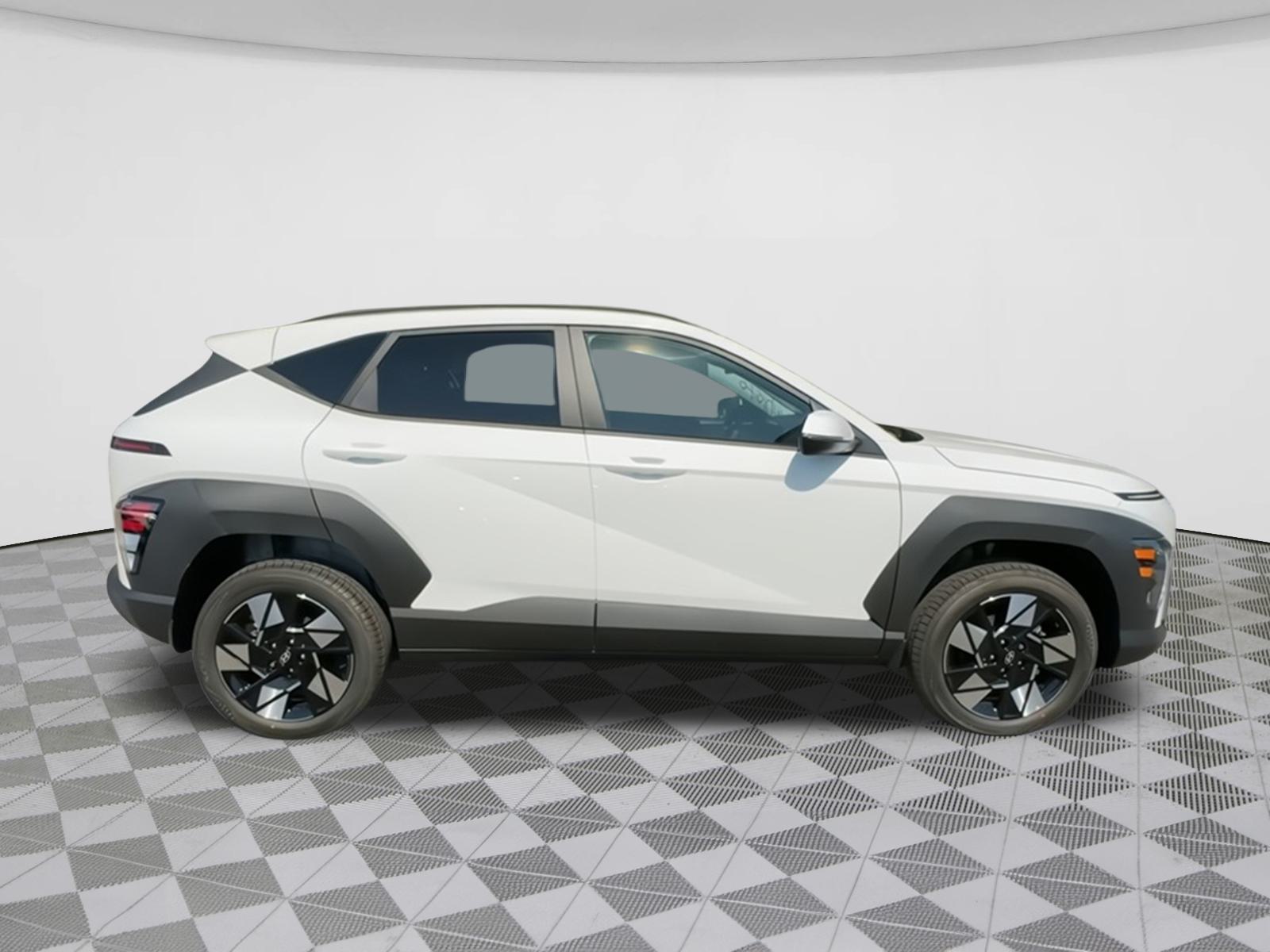 2025 Hyundai Kona SEL 8