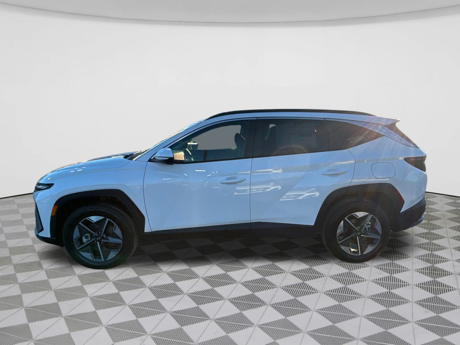 2025 Hyundai TUCSON Hybrid  4