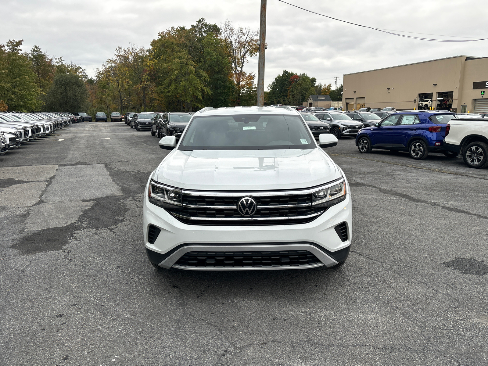 2020 Volkswagen Atlas Cross Sport 2.0T S 2