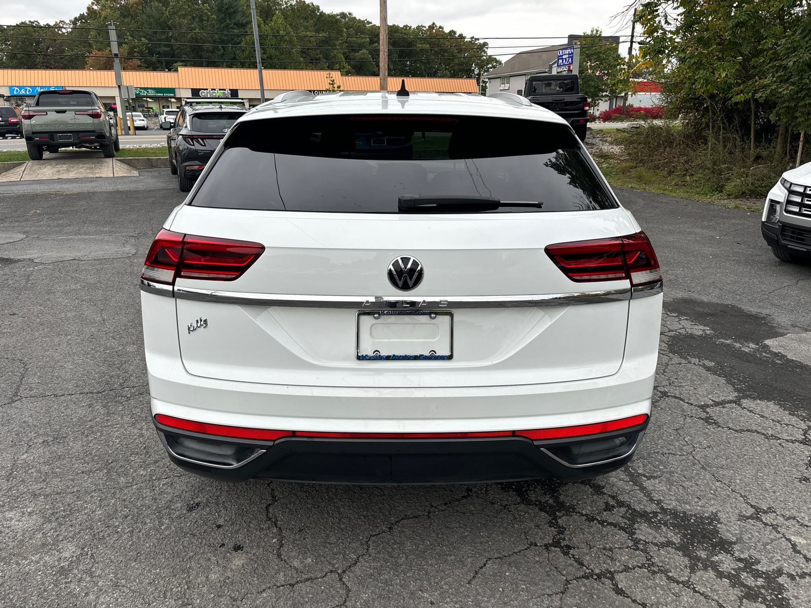 2020 Volkswagen Atlas Cross Sport 2.0T S 6