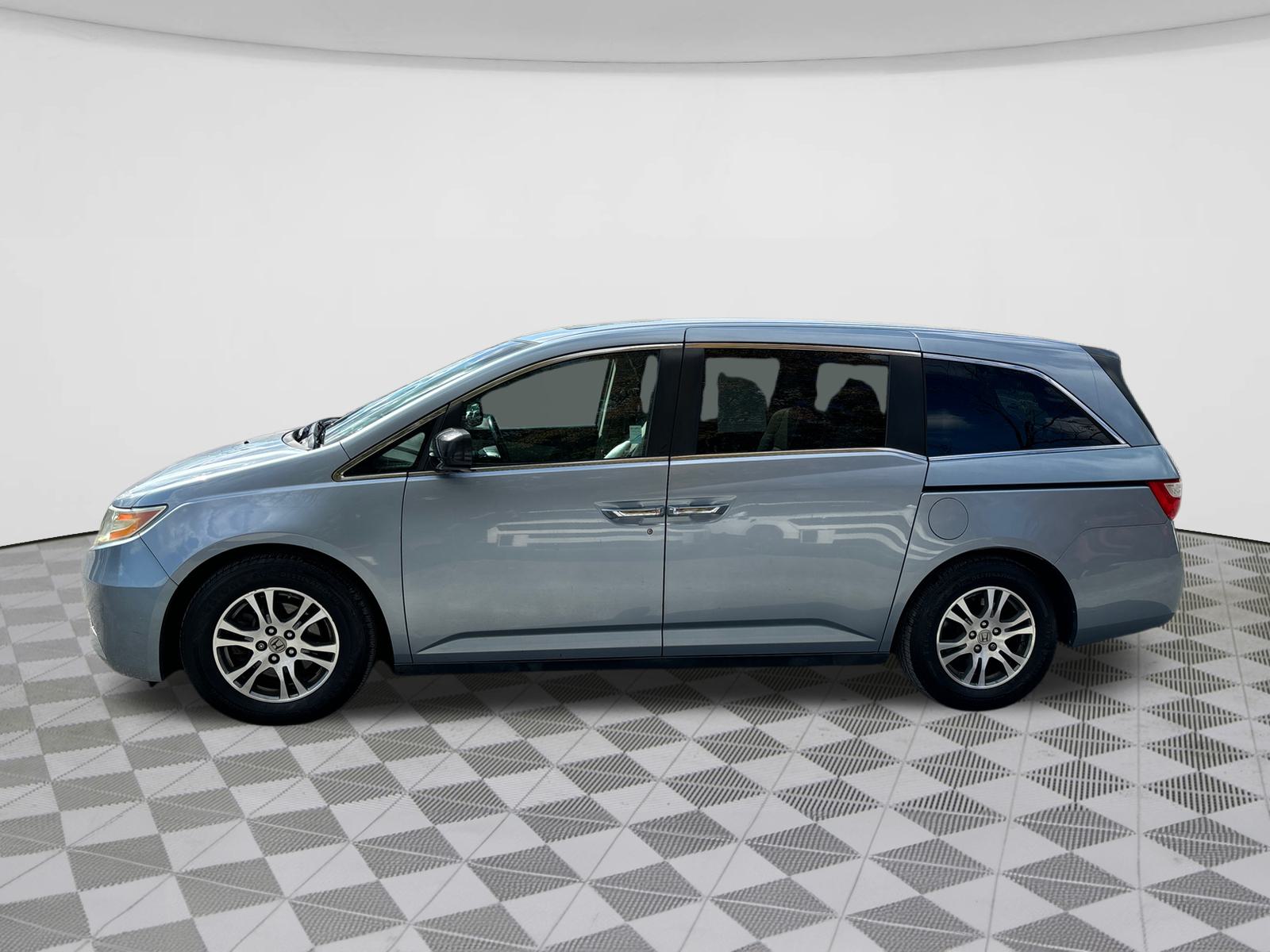 2012 Honda Odyssey EX-L 4