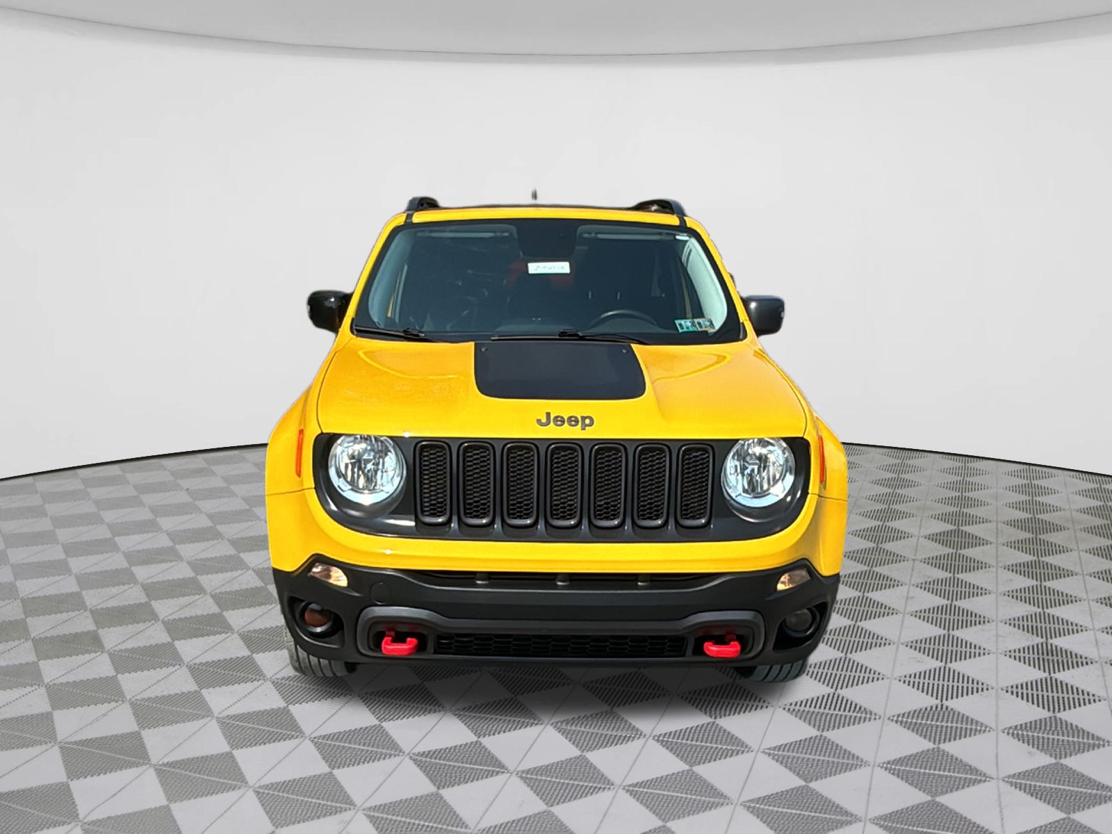 2016 Jeep Renegade Trailhawk 2