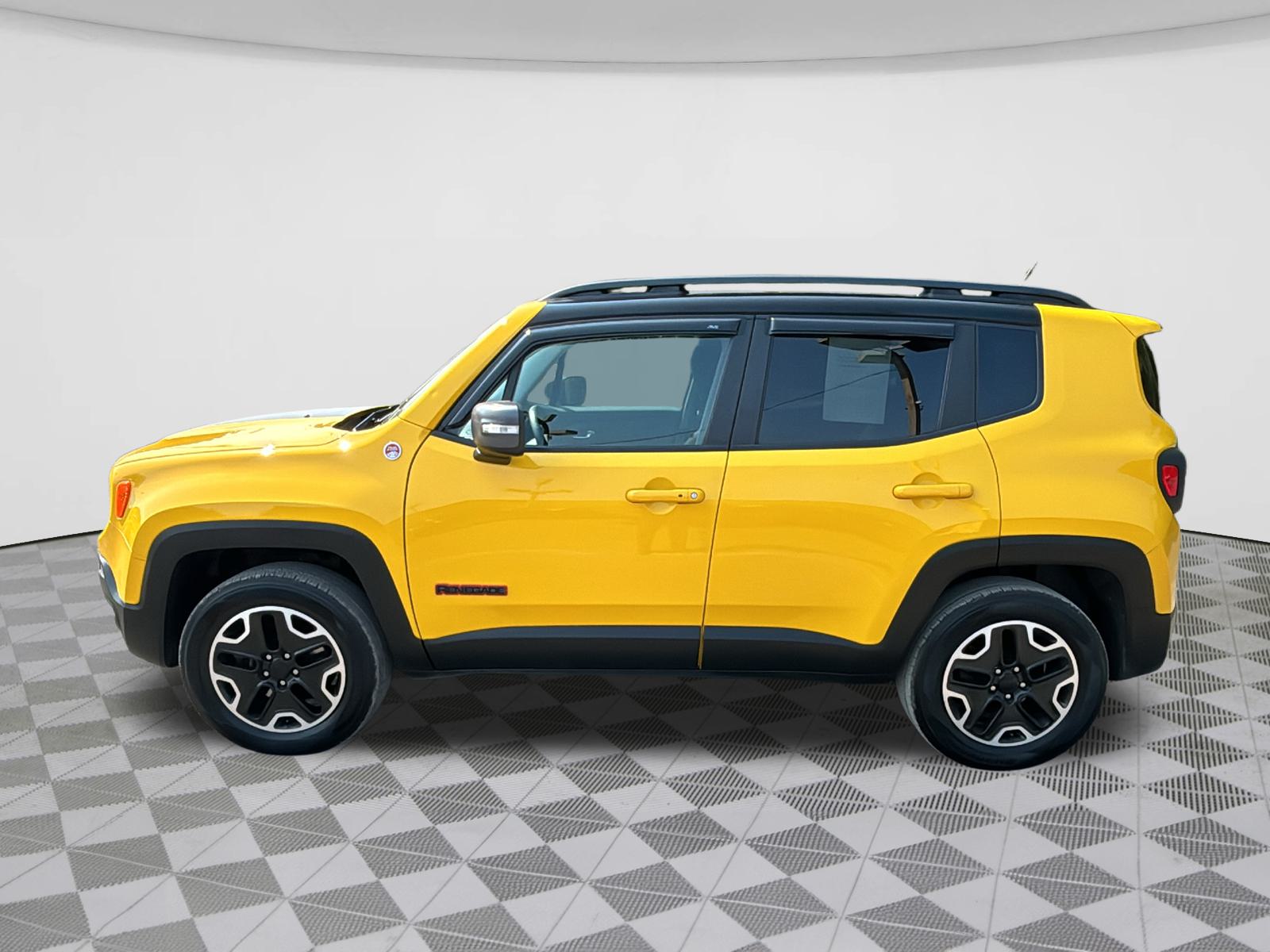 2016 Jeep Renegade Trailhawk 4