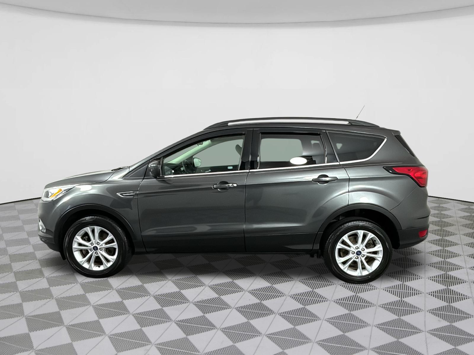 2019 Ford Escape SEL 4