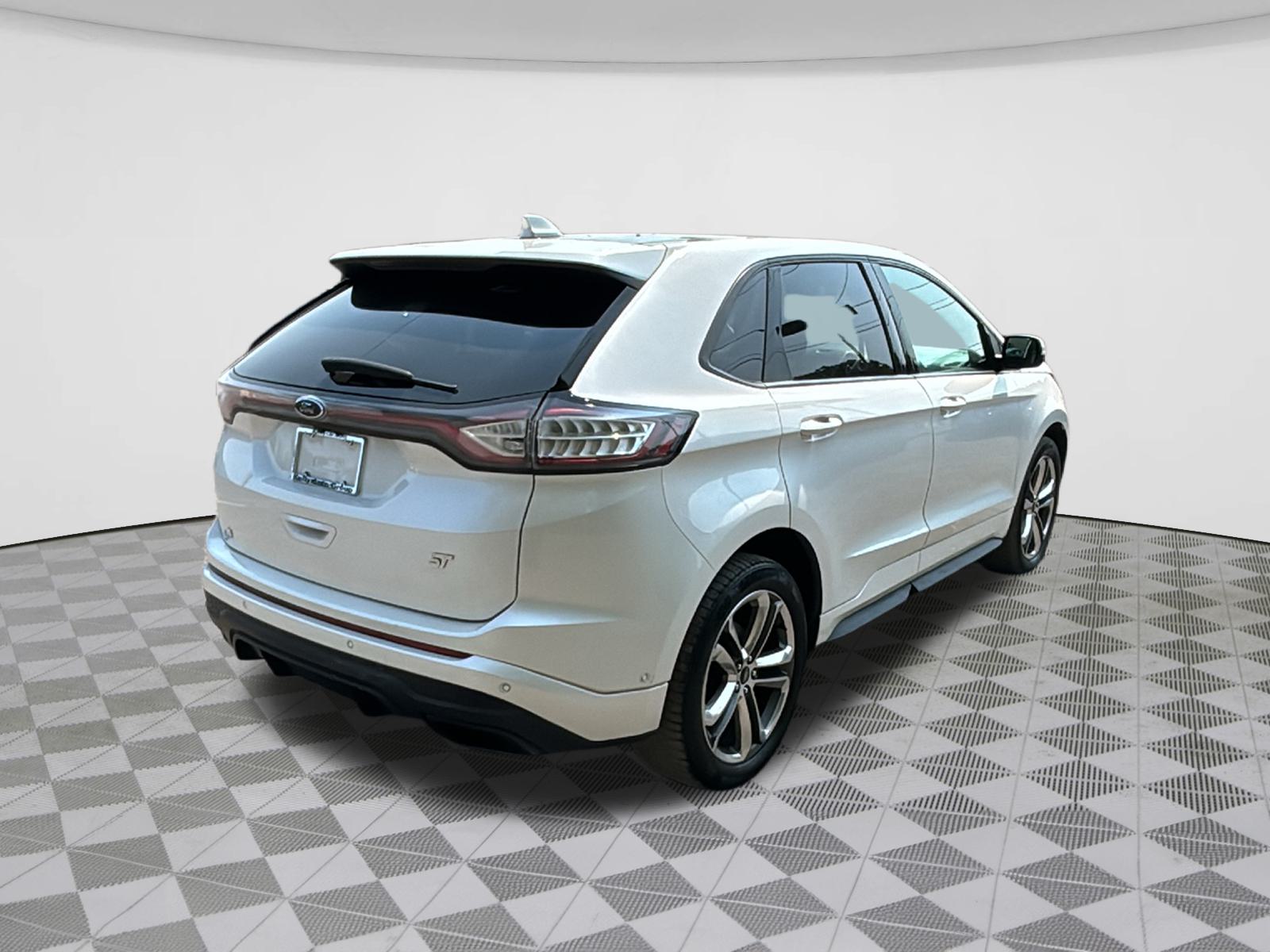 2015 Ford Edge Sport 7