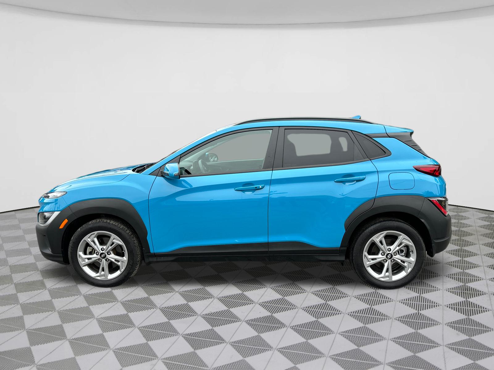 2022 Hyundai Kona SEL 4