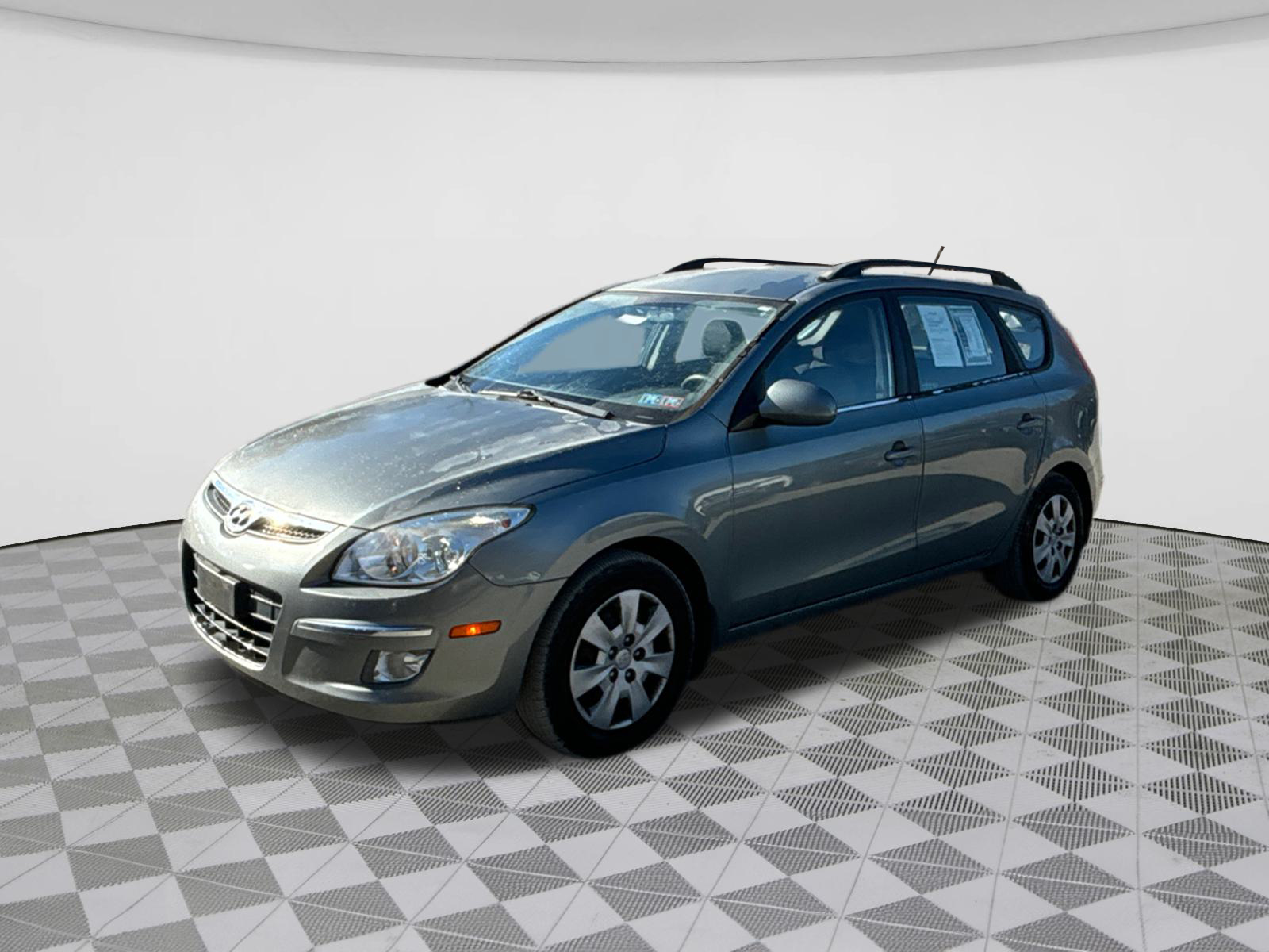 2010 Hyundai Elantra Touring GLS 3