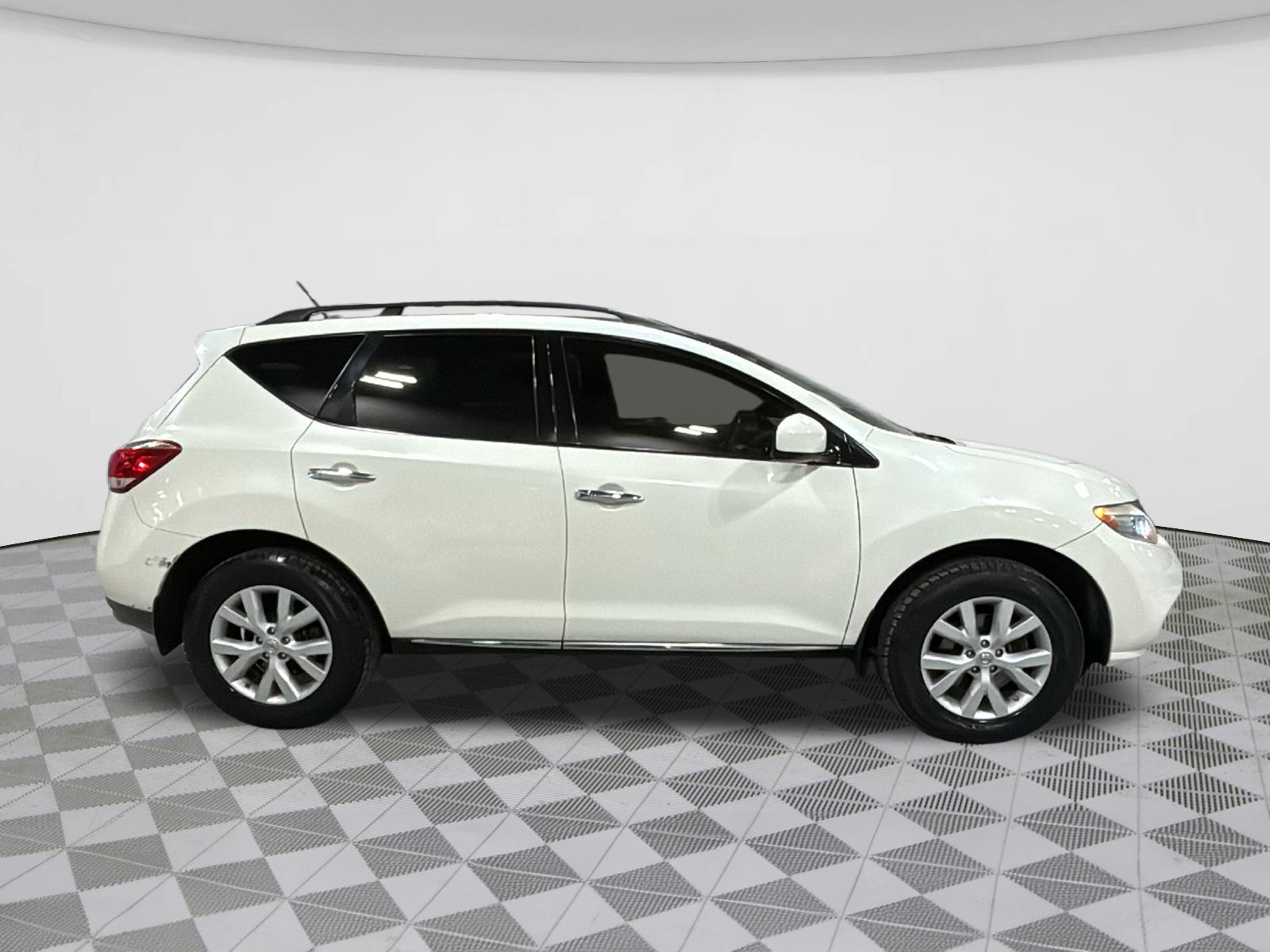 2012 Nissan Murano SL 8