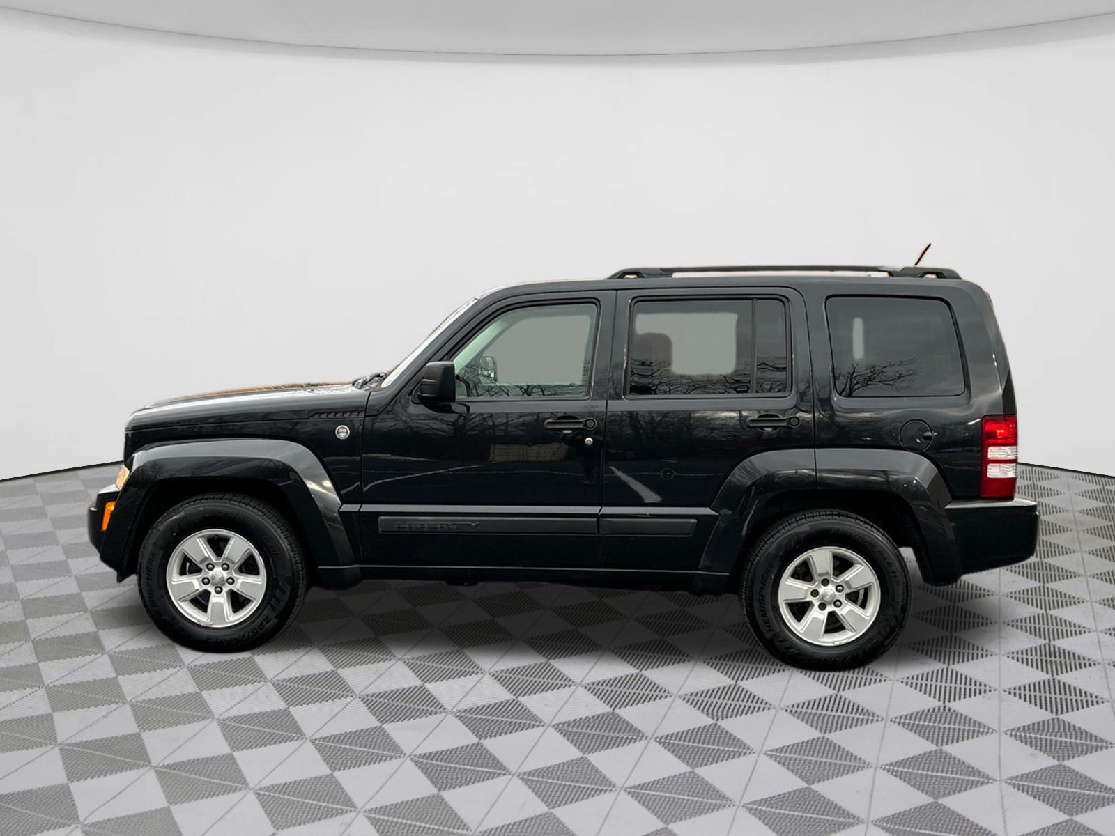 2009 Jeep Liberty Sport 4