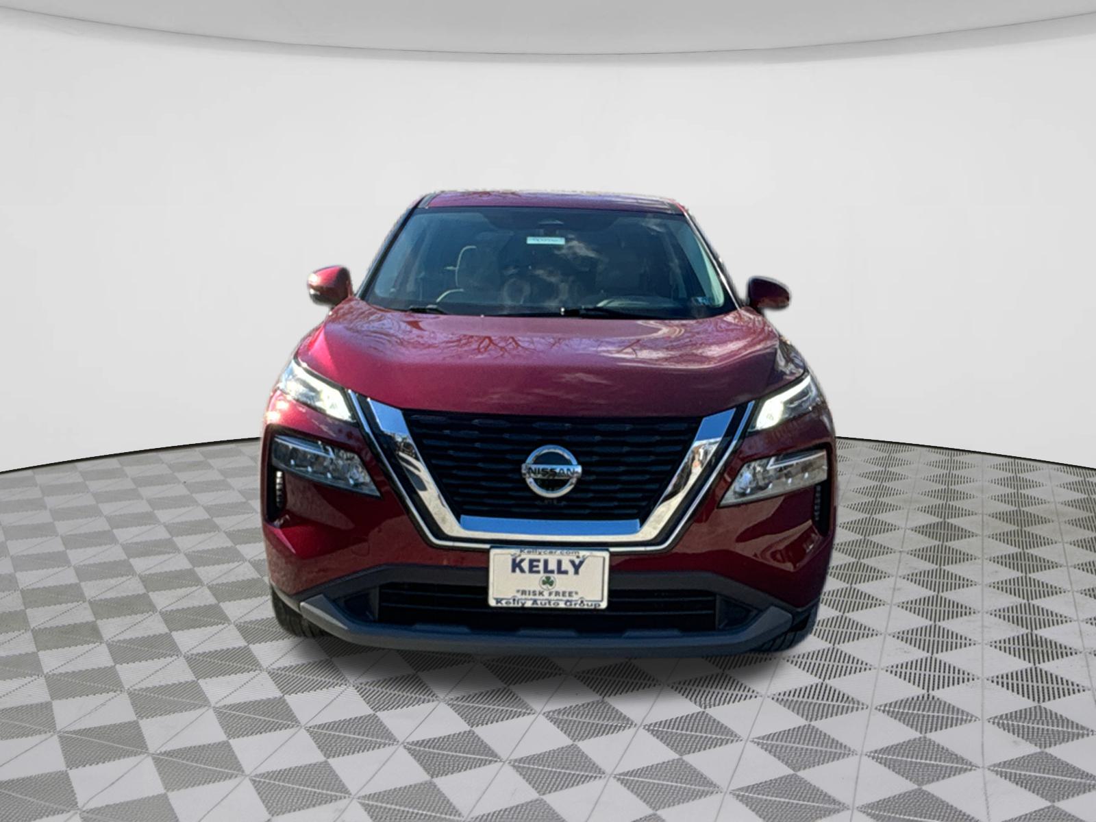 2021 Nissan Rogue SV 2