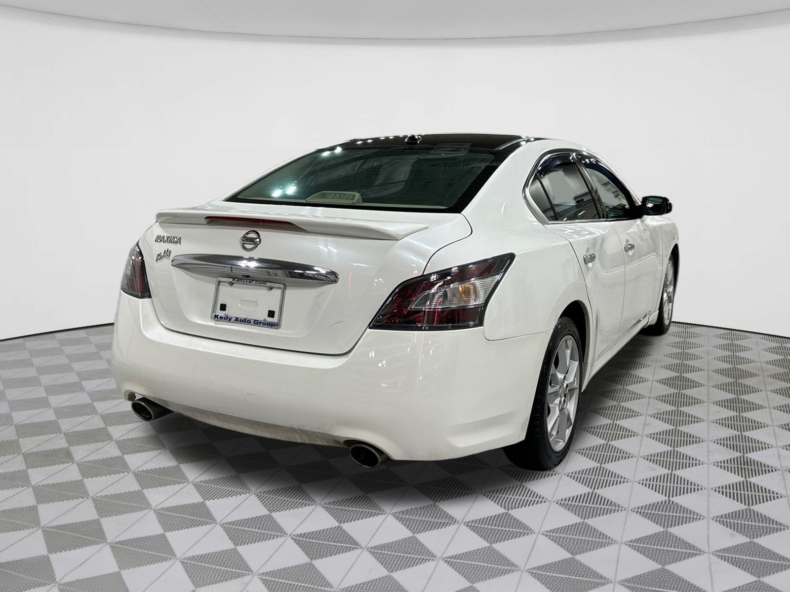 2012 Nissan Maxima 3.5 SV 7