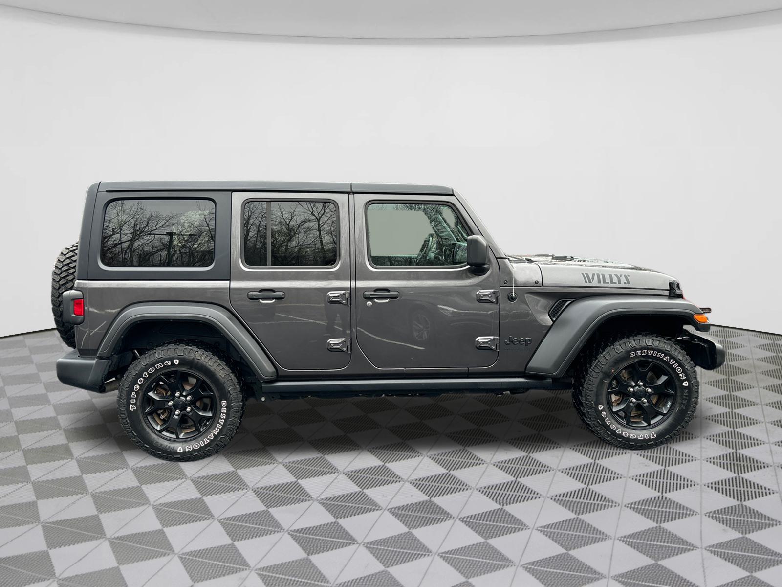 2021 Jeep Wrangler Unlimited Willys 8