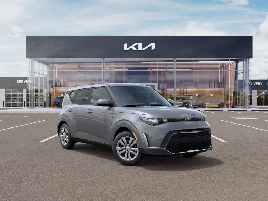 2025 Kia Soul LX 8