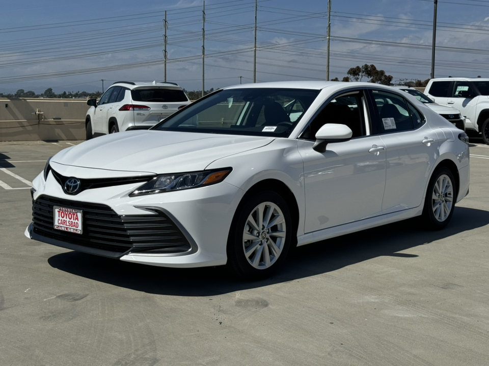2024 Toyota Camry LE 10