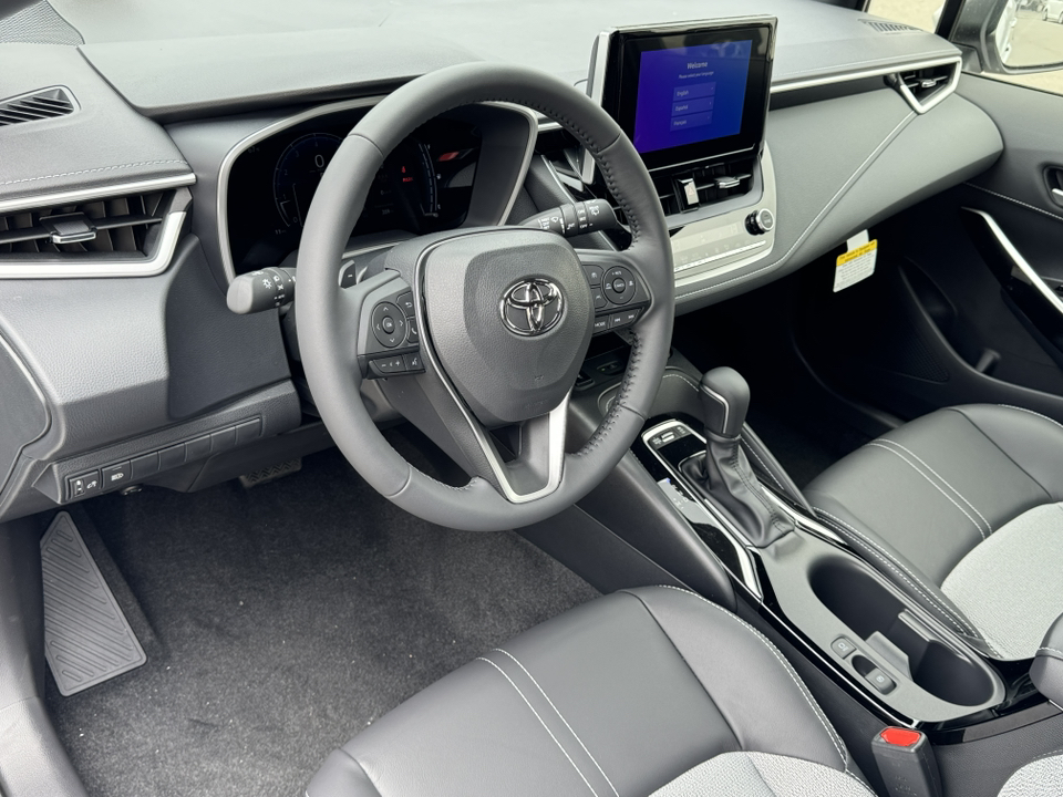 2024 Toyota Corolla Hatchback XSE 16