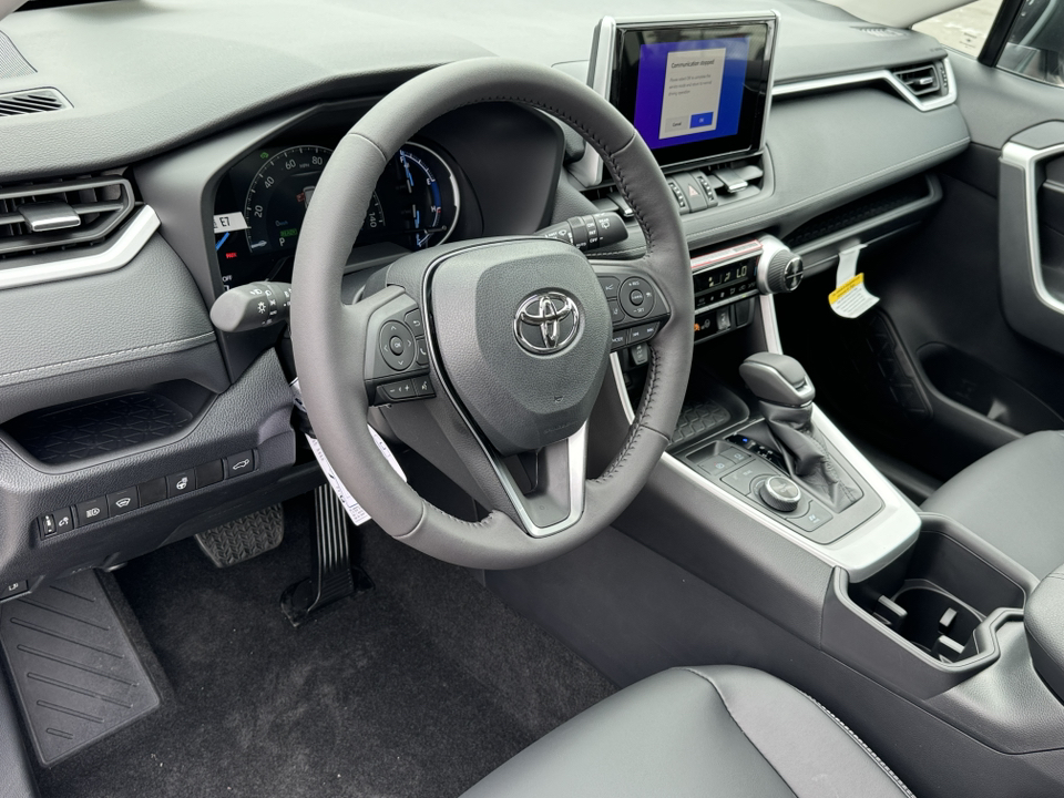 2024 Toyota RAV4 Hybrid XLE Premium 16