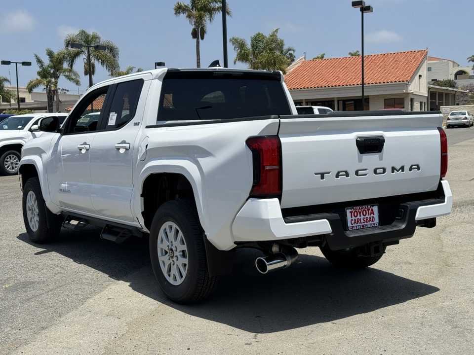 2024 Toyota Tacoma SR5 12