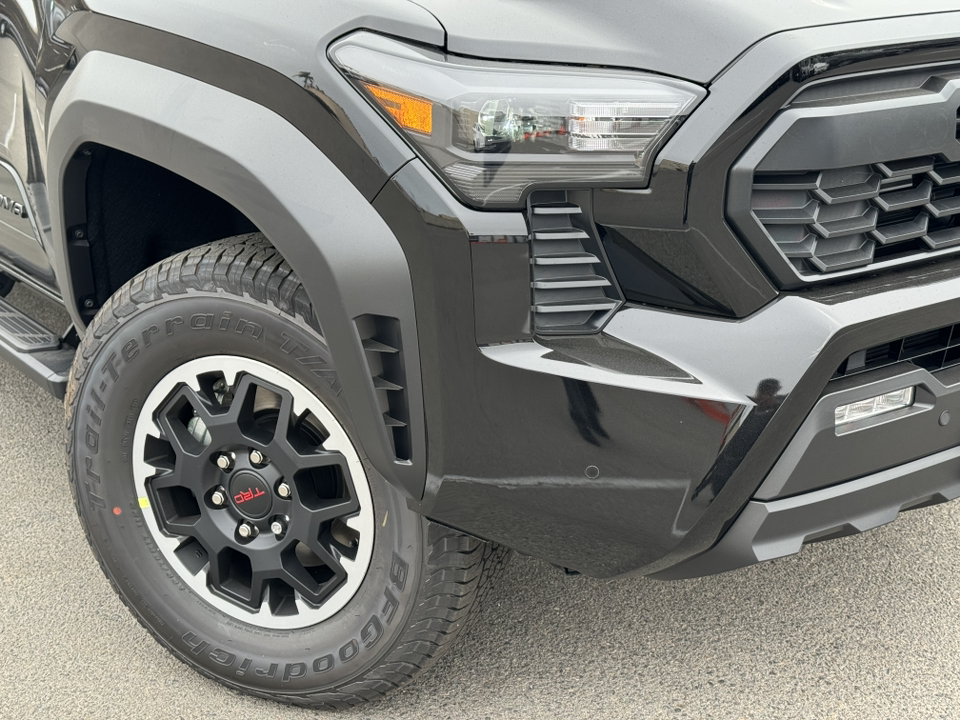 2024 Toyota Tacoma TRD Off Road 10