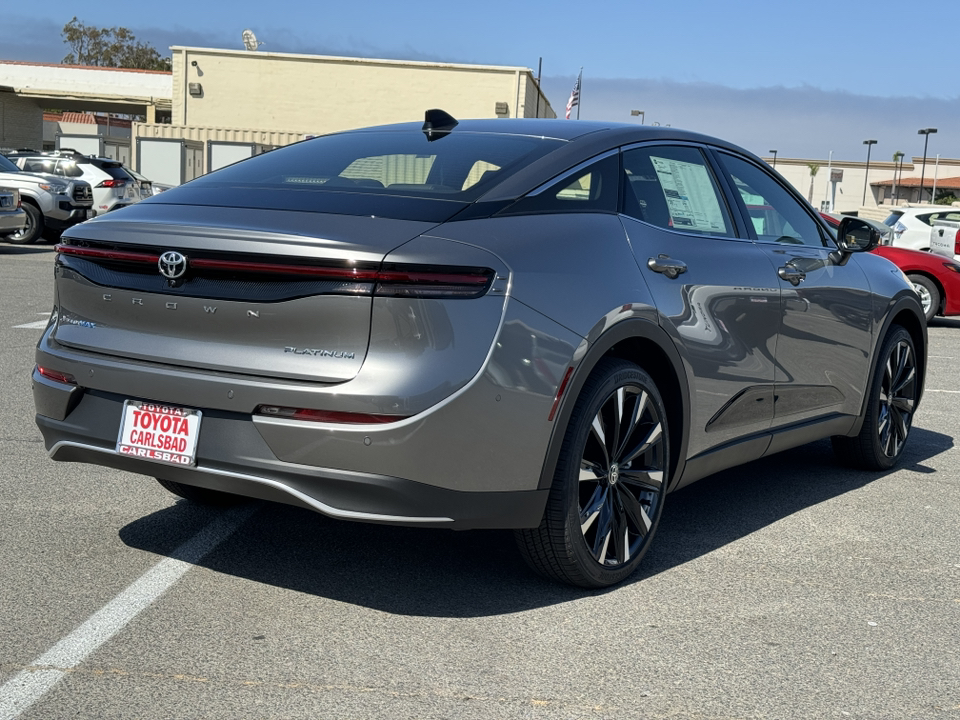 2025 Toyota Crown Platinum 13