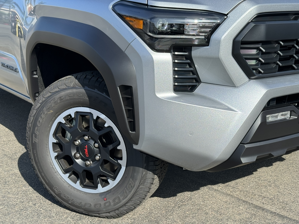 2024 Toyota Tacoma TRD Off Road 10