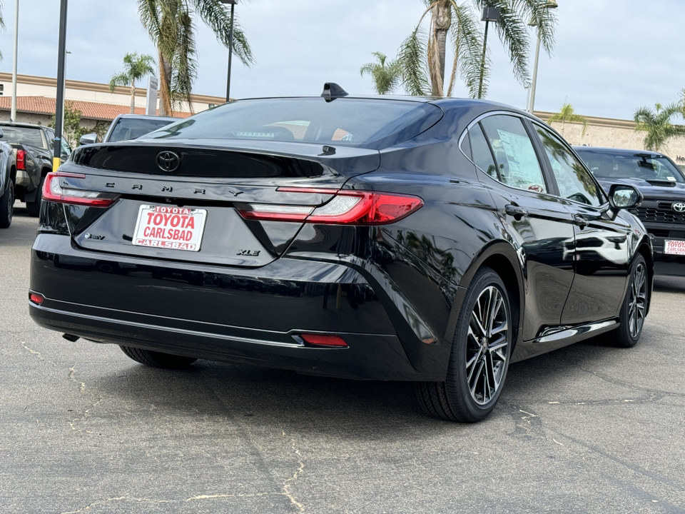 2025 Toyota Camry XLE 13