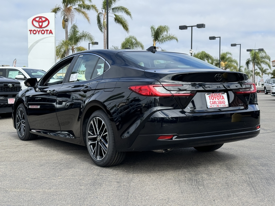 2025 Toyota Camry XLE 12