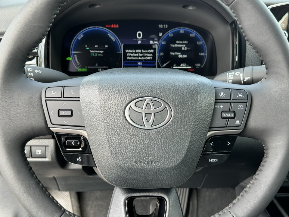 2025 Toyota Camry XLE 21