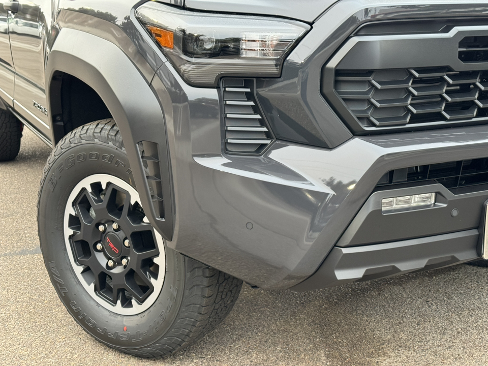 2024 Toyota Tacoma TRD Off Road 10