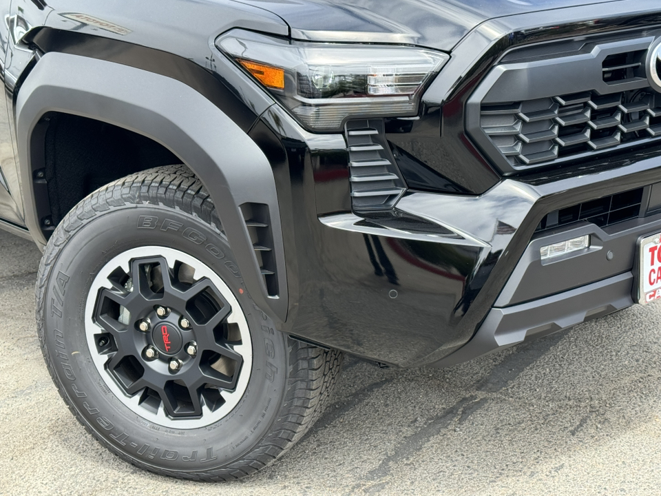 2024 Toyota Tacoma TRD Off Road 10