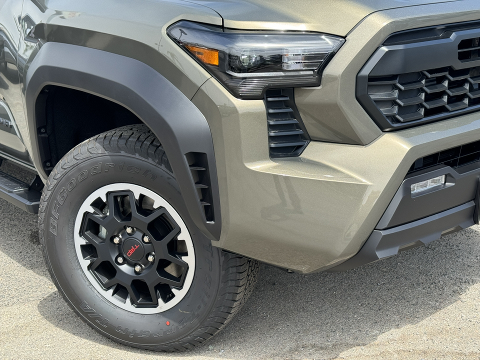 2024 Toyota Tacoma TRD Off Road 10