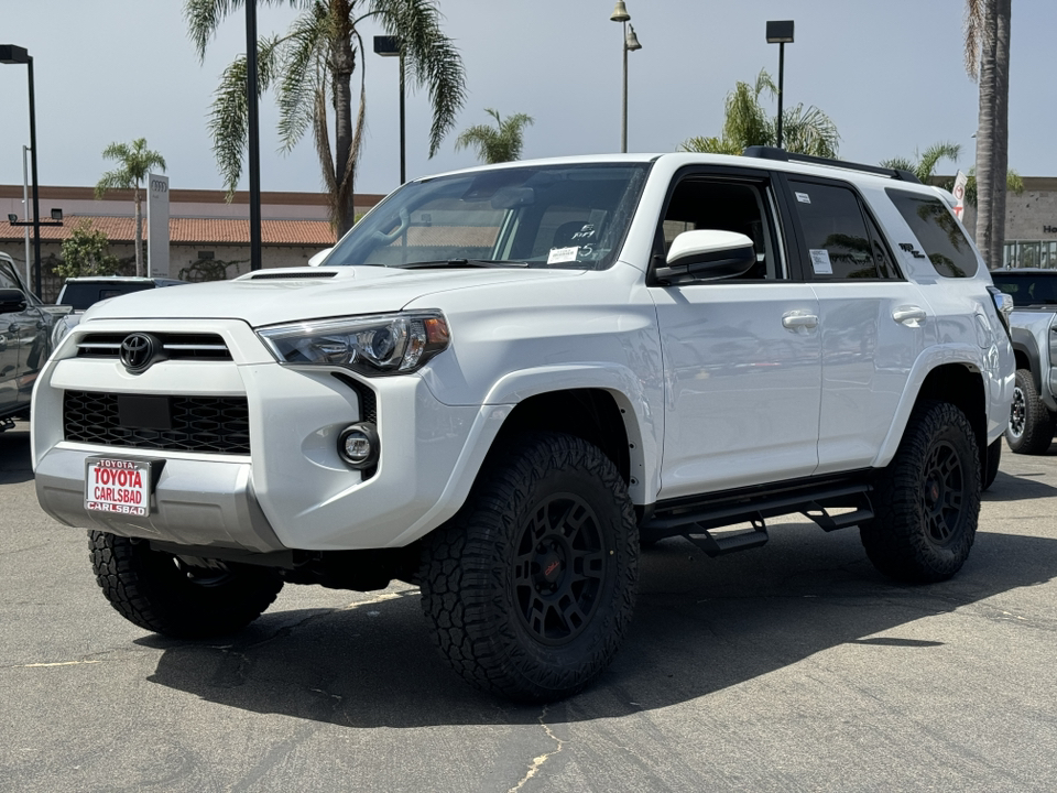 2024 Toyota 4Runner TRD Off Road 11