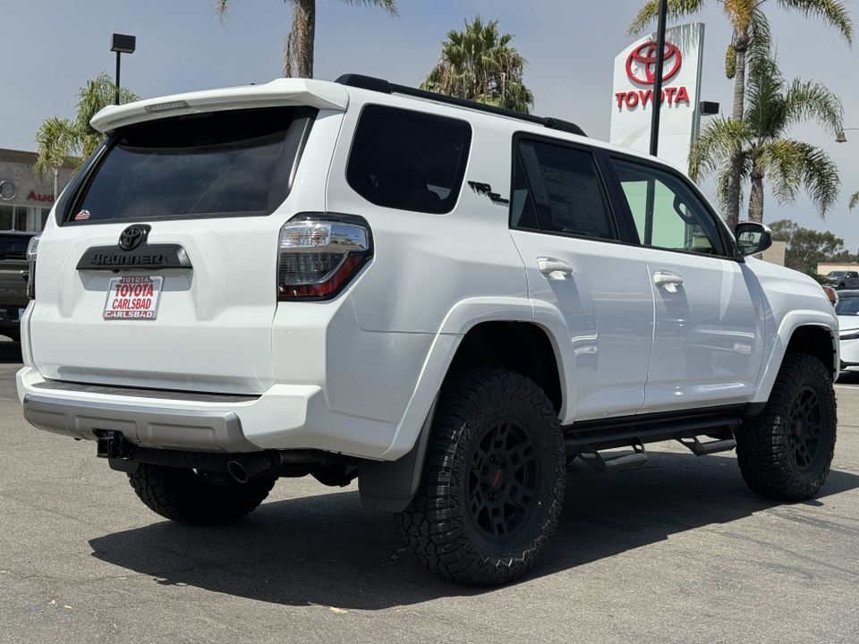 2024 Toyota 4Runner TRD Off Road 13